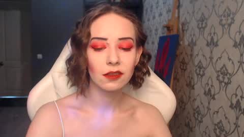 Fascinating   Eyes online show from August 4, 3:43 am