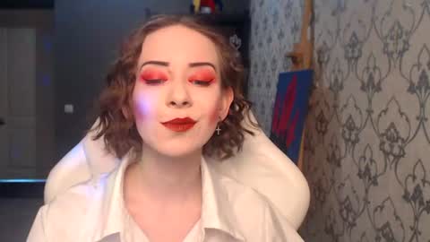 Fascinating   Eyes online show from August 5, 6:38 am