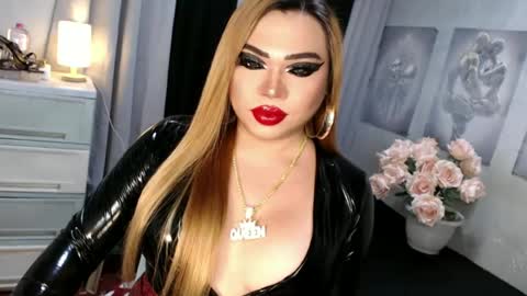 vana online show from June 30, 4:52 pm