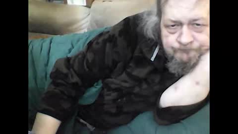 HoneyCumJuice4U online show from February 25, 7:12 pm