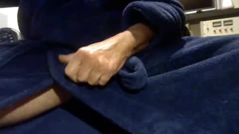 Snapshot of fastoys2016 chatting on December 15, 6:23 pm fastoys aka ...what ever.. online show from December 15, 6:23 pm