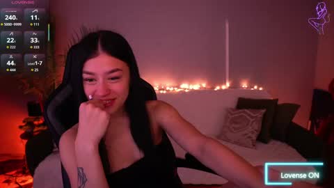 Nellie online show from April 14, 9:32 pm