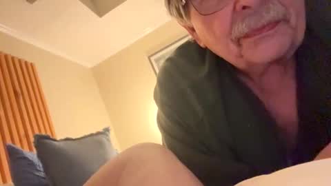 fatdickad online show from November 18, 6:40 am