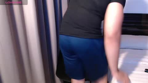 Snapshot of faustosaenz chatting on March 1, 3:21 am FAUSTO online show from March 1, 3:21 am