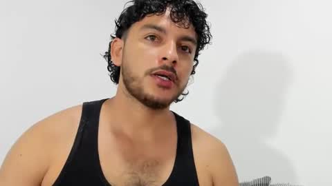 favid95 online show from December 20, 4:31 am