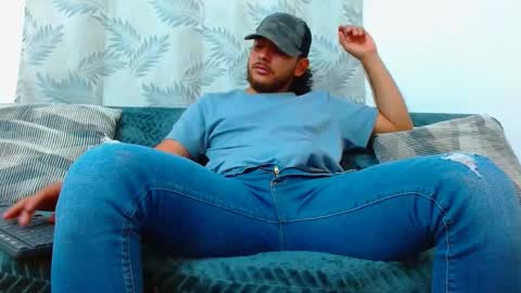 favid95 online show from September 23, 1:14 pm