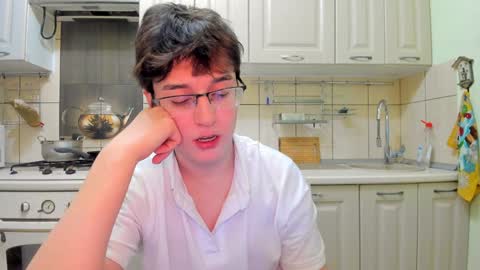 Snapshot of fckmikh chatting on January 17, 8:44 pm Michael online show from January 17, 8:44 pm