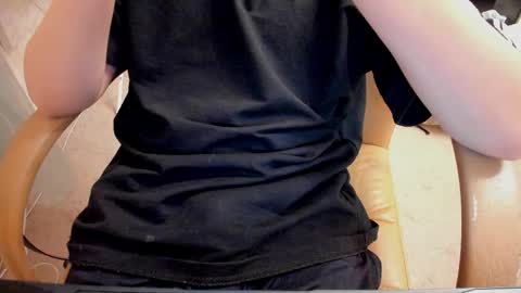 Snapshot of fckmikh chatting on March 11, 5:02 pm Michael online show from March 11, 5:02 pm