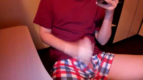 Snapshot of fckmikh chatting on October 9, 2:37 pm Michael online show from October 9, 2:37 pm