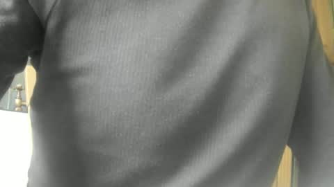 Snapshot of feardubh chatting on February 11, 10:04 am feardubh online show from February 11, 10:04 am