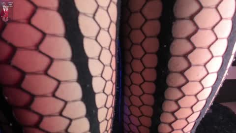 feel_the_touch online show from February 6, 9:28 pm