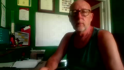 Snapshot of feet_fan69 chatting on June 25, 3:16 pm John Buck online show from June 25, 3:16 pm