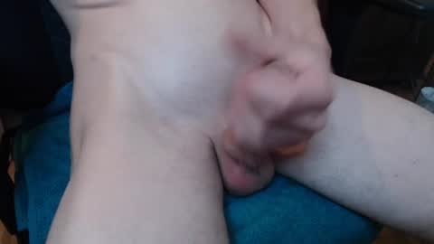 Snapshot of feetlover7878 chatting on July 8, 12:31 pm feetlover7878 online show from July 8, 12:31 pm