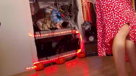 FeetVibe online show from October 28, 7:34 am