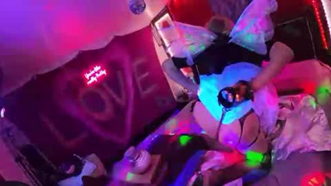 felatiafuxxx online show from June 2, 12:23 am