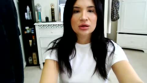 Snapshot of felicitytate5 chatting on November 24, 12:38 pm felicitytate5 online show from November 24, 12:38 pm