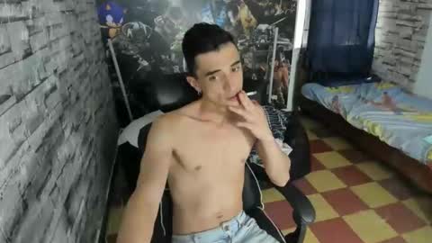 felipe colinss online show from March 15, 12:55 pm