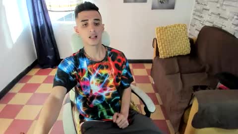 felipe colinss online show from June 1, 12:18 pm