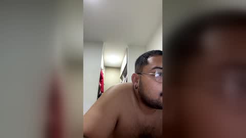 felipebig1999 online show from March 22, 2:59 am