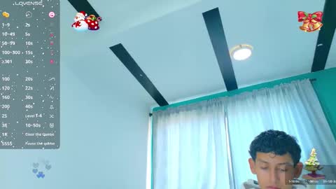 Snapshot of felipehotgonzalez chatting on December 4, 1:09 pm felipehotgonzalez online show from December 4, 1:09 pm