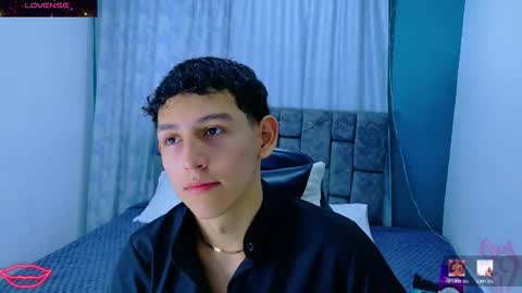 Snapshot of felipehotgonzalez chatting on January 6, 12:42 pm felipehotgonzalez online show from January 6, 12:42 pm