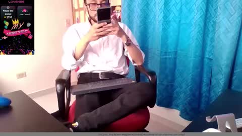 Lion king Felipe online show from September 24, 6:11 pm