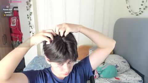 Snapshot of felix_leex chatting on February 15, 6:59 pm Felix leex online show from February 15, 6:59 pm