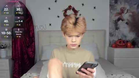 Felix online show from October 15, 4:07 pm