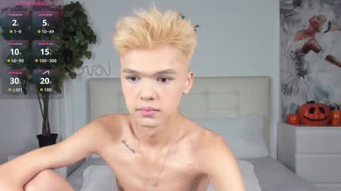 Felix online show from November 8, 5:34 pm