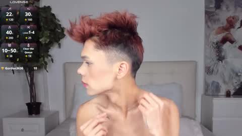 Snapshot of felix_rey chatting on February 5, 5:28 pm Felix online show from February 5, 5:28 pm