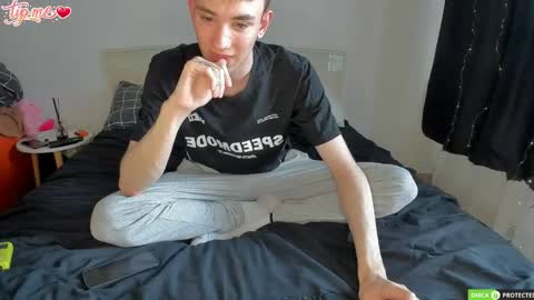 felixcurt online show from May 23, 1:15 pm