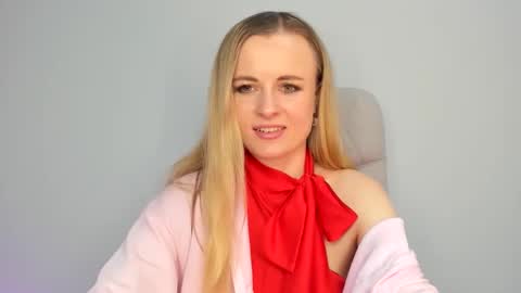 felorina online show from April 3, 6:06 pm