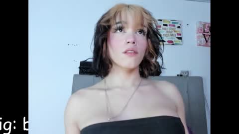 fem_boy6 online show from January 6, 6:14 am