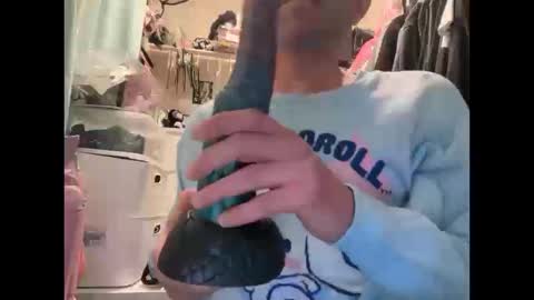 femboyfangs online show from October 13, 7:47 pm