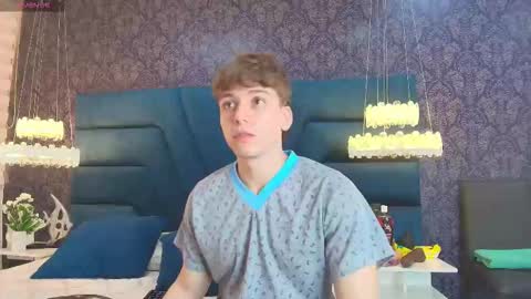 Femboy Max online show from January 10, 11:56 am