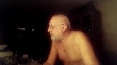 Snapshot of femdom_sub chatting on December 22, 12:07 am femdom_sub online show from December 22, 12:07 am