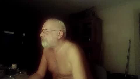 Snapshot of femdom_sub chatting on January 7, 4:08 am femdom_sub online show from January 7, 4:08 am