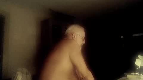 Snapshot of femdom_sub chatting on October 2, 1:56 am femdom_sub online show from October 2, 1:56 am