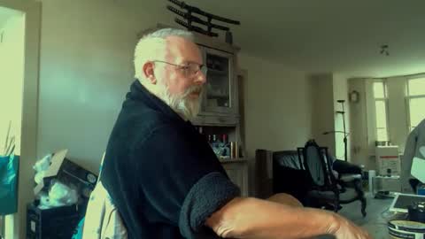 femdom_sub online show from November 13, 9:19 am