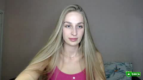 Femke online show from March 25, 7:42 pm