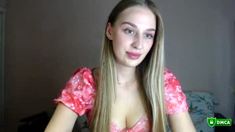 Snapshot of femkedejager chatting on May 12, 8:39 pm Femke online show from May 12, 8:39 pm