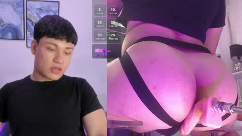 Snapshot of femnoah chatting on April 9, 8:36 pm Noah online show from April 9, 8:36 pm