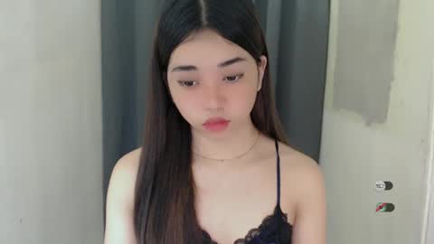Snapshot of femylove chatting on December 5, 6:44 pm YOUR BEAUTIFUL ASIANFHEMY online show from December 5, 6:44 pm