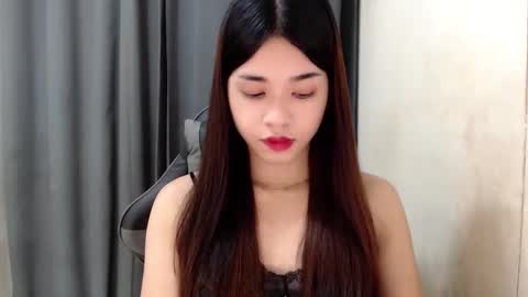Snapshot of femylove chatting on January 12, 3:25 pm YOUR BEAUTIFUL ASIANFHEMY online show from January 12, 3:25 pm