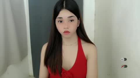 Snapshot of femylove chatting on January 16, 9:19 pm YOUR BEAUTIFUL ASIANFHEMY online show from January 16, 9:19 pm