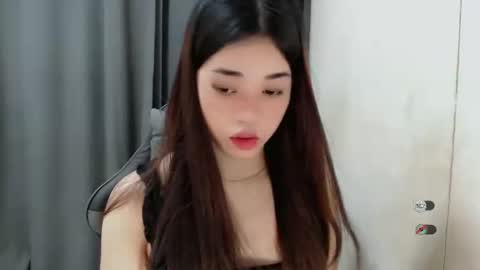 Snapshot of femylove chatting on January 25, 7:07 pm YOUR BEAUTIFUL ASIANFHEMY online show from January 25, 7:07 pm