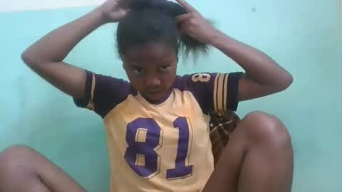 Snapshot of fenou122745 chatting on September 9, 8:25 am fenou122745 online show from September 9, 8:25 am