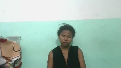 Snapshot of fenou122745 chatting on October 1, 6:52 am fenou122745 online show from October 1, 6:52 am