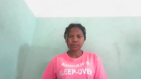 Snapshot of fenou122745 chatting on October 7, 6:32 am fenou122745 online show from October 7, 6:32 am