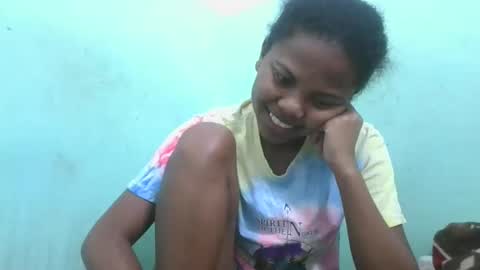 Snapshot of fenou122745 chatting on November 7, 7:47 pm fenou122745 online show from November 7, 7:47 pm